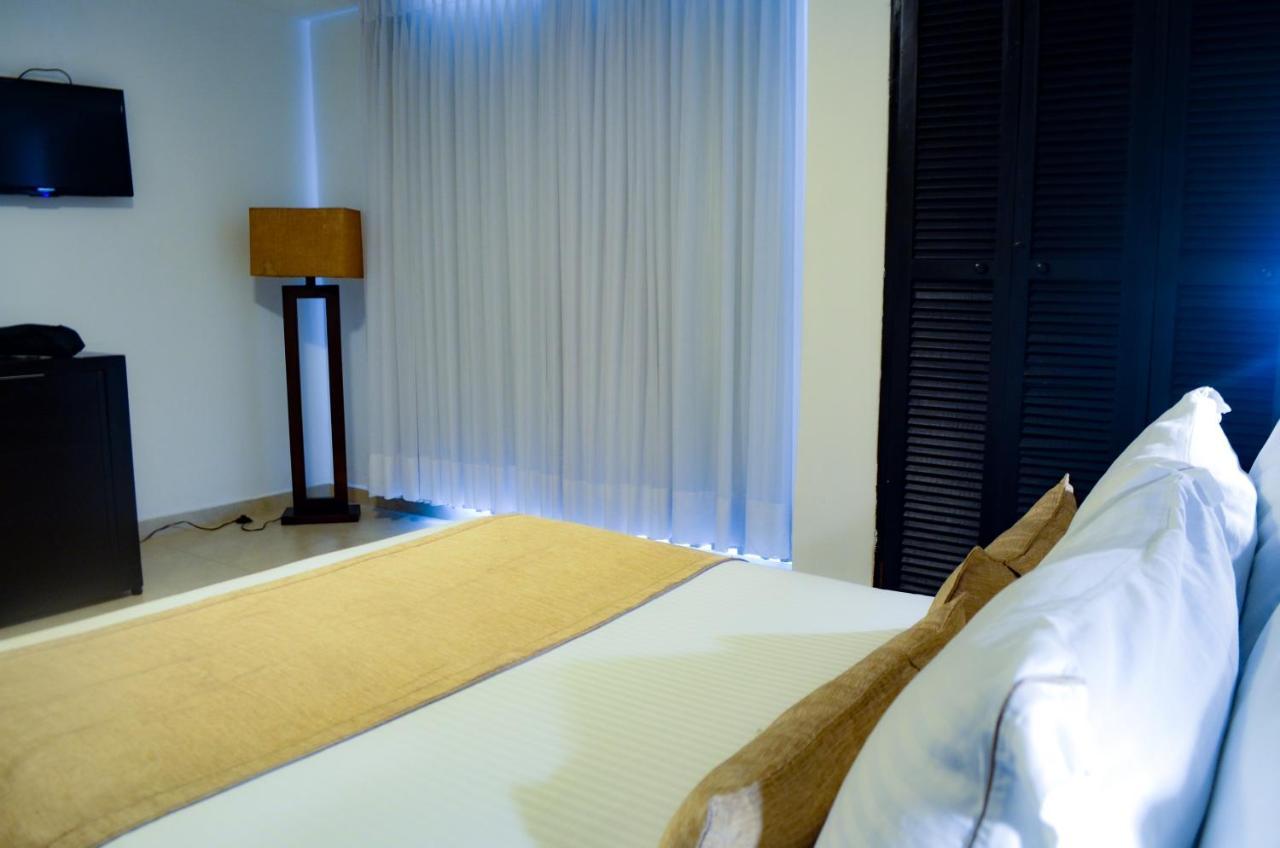 Hotel Playa Club Cartagène Extérieur photo