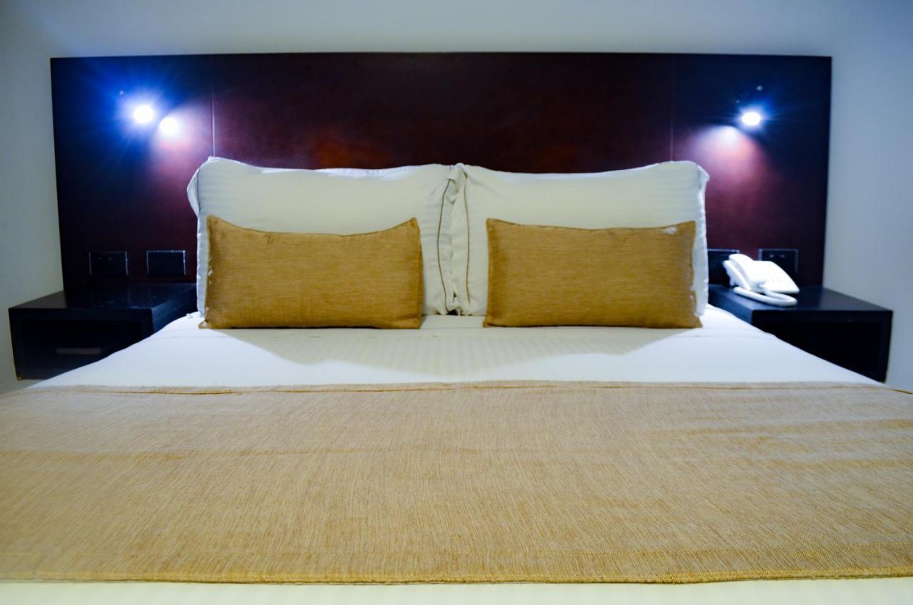 Hotel Playa Club Cartagène Extérieur photo